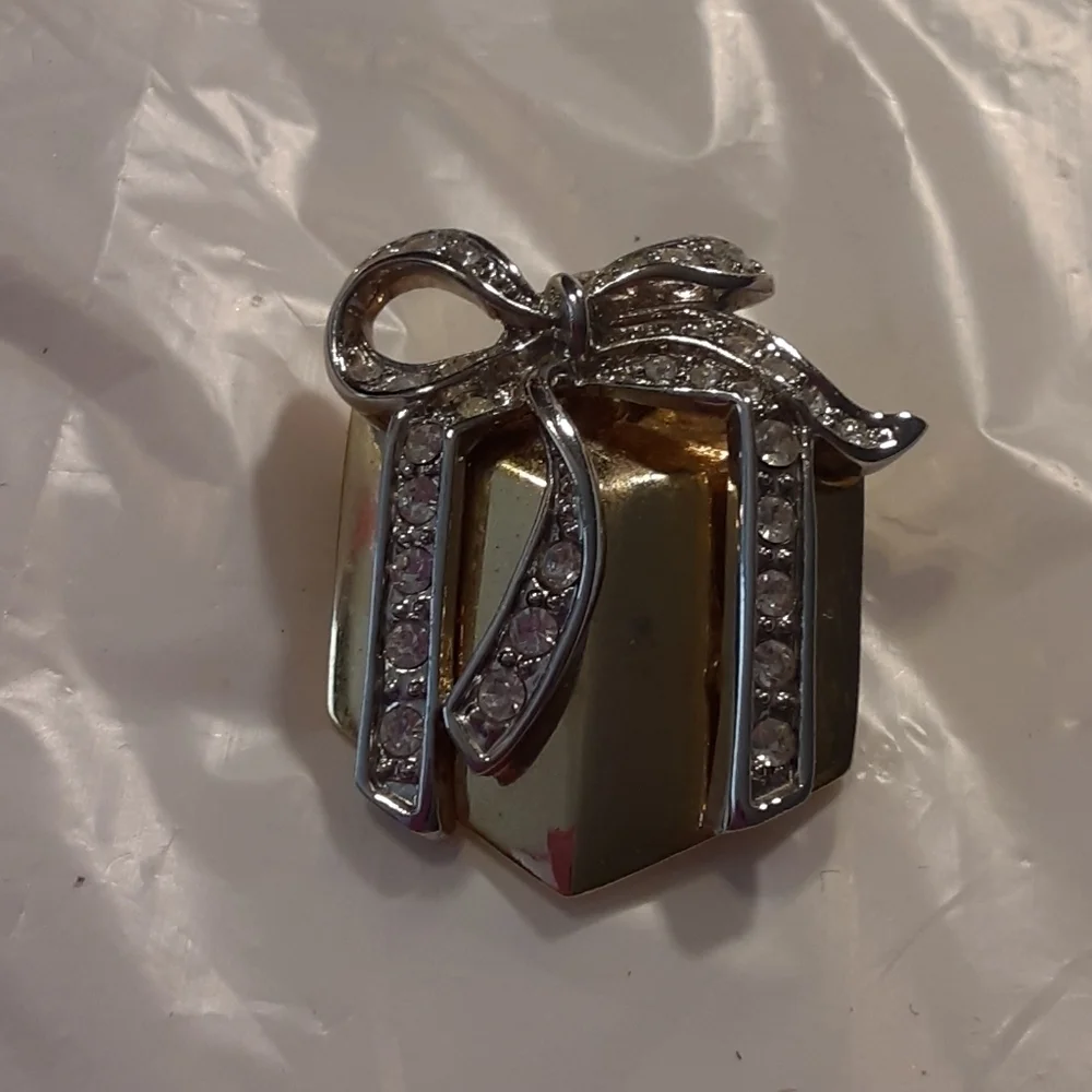Gift Box with Rhinestone Bow Brooch